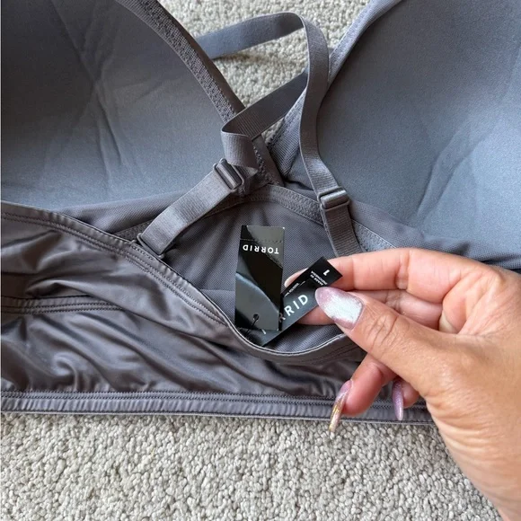 Torrid Gray Satin Bralette – Size 1 (Plus Size) sexy comfy 1X - Picture 4 of 4